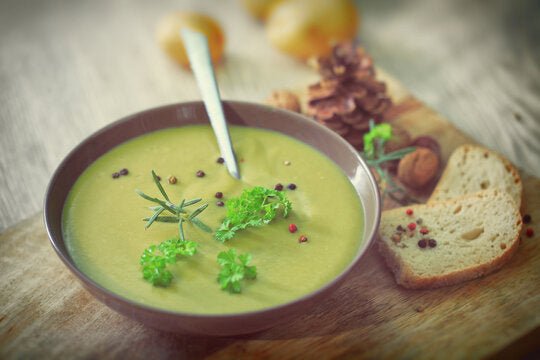 La recette de soupe verte détox anti-gaspi - Willy anti-gaspi